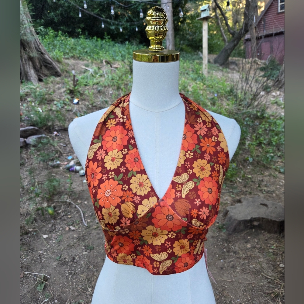 Shein NWT Floral Retro Vibrant Halter Top